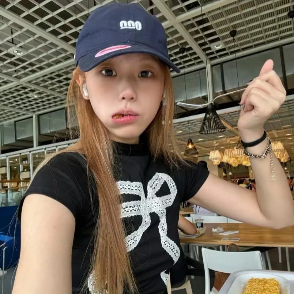 辣妈辣妹海报